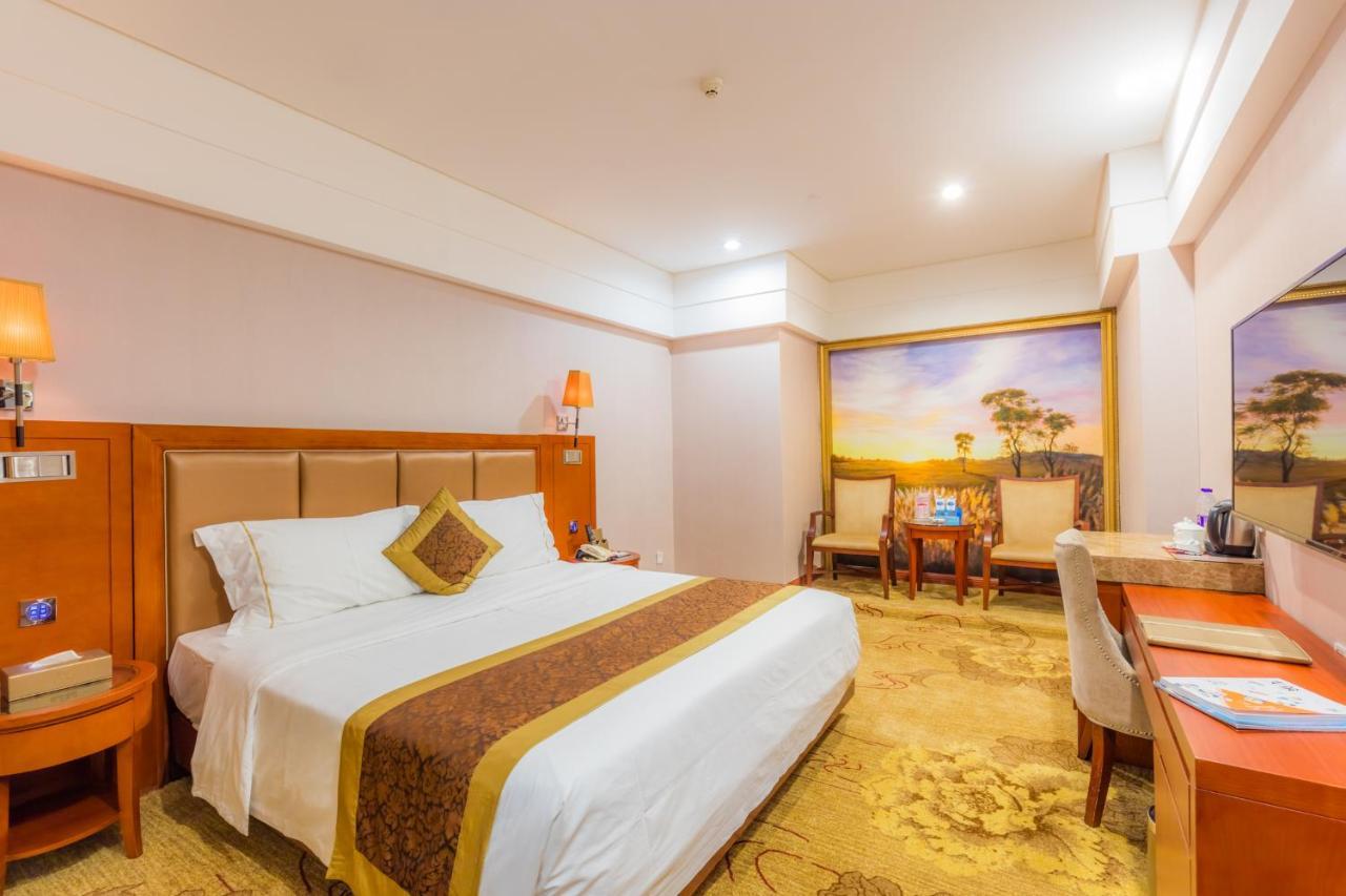 Zhuhai Guotai Hotel Екстер'єр фото