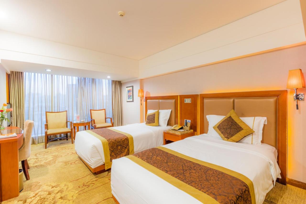 Zhuhai Guotai Hotel Екстер'єр фото