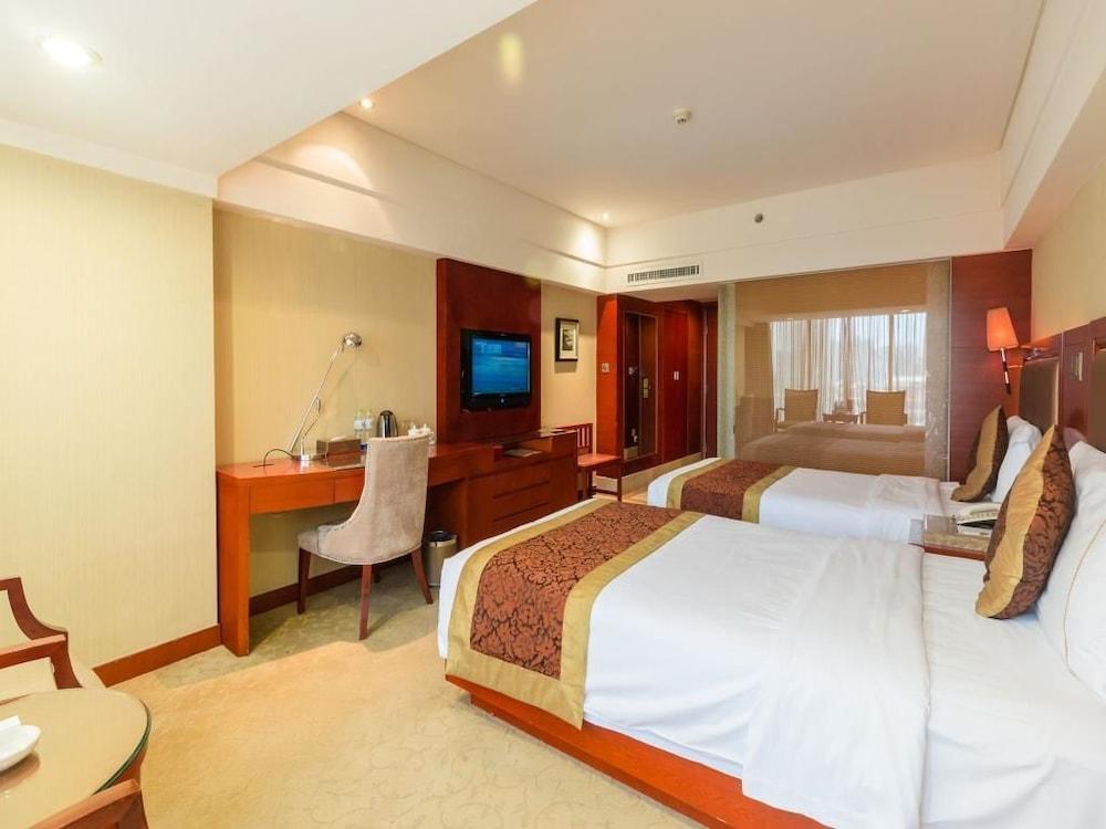 Zhuhai Guotai Hotel Екстер'єр фото